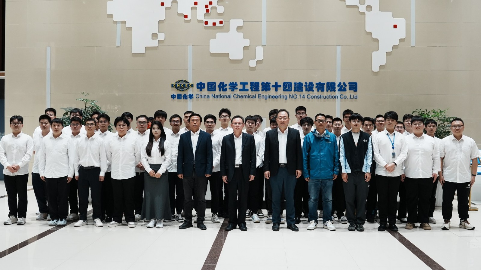 1fb06b0bb194d1746276d8f3c8a7b54a.jpg 1fb06b0bb194d1746276d8f3c8a7b54a.jpg